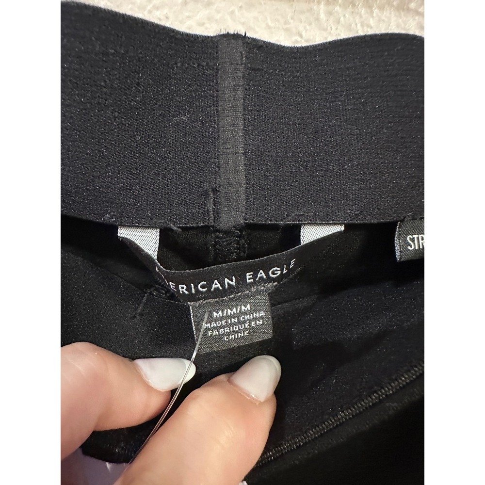 American Eagle Outfitters Black Cropped Leggings Stretch M/M Medium - Picture 3 of 7